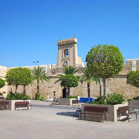 Sunny Apartment Near The Beach Santa Pola Exterior foto